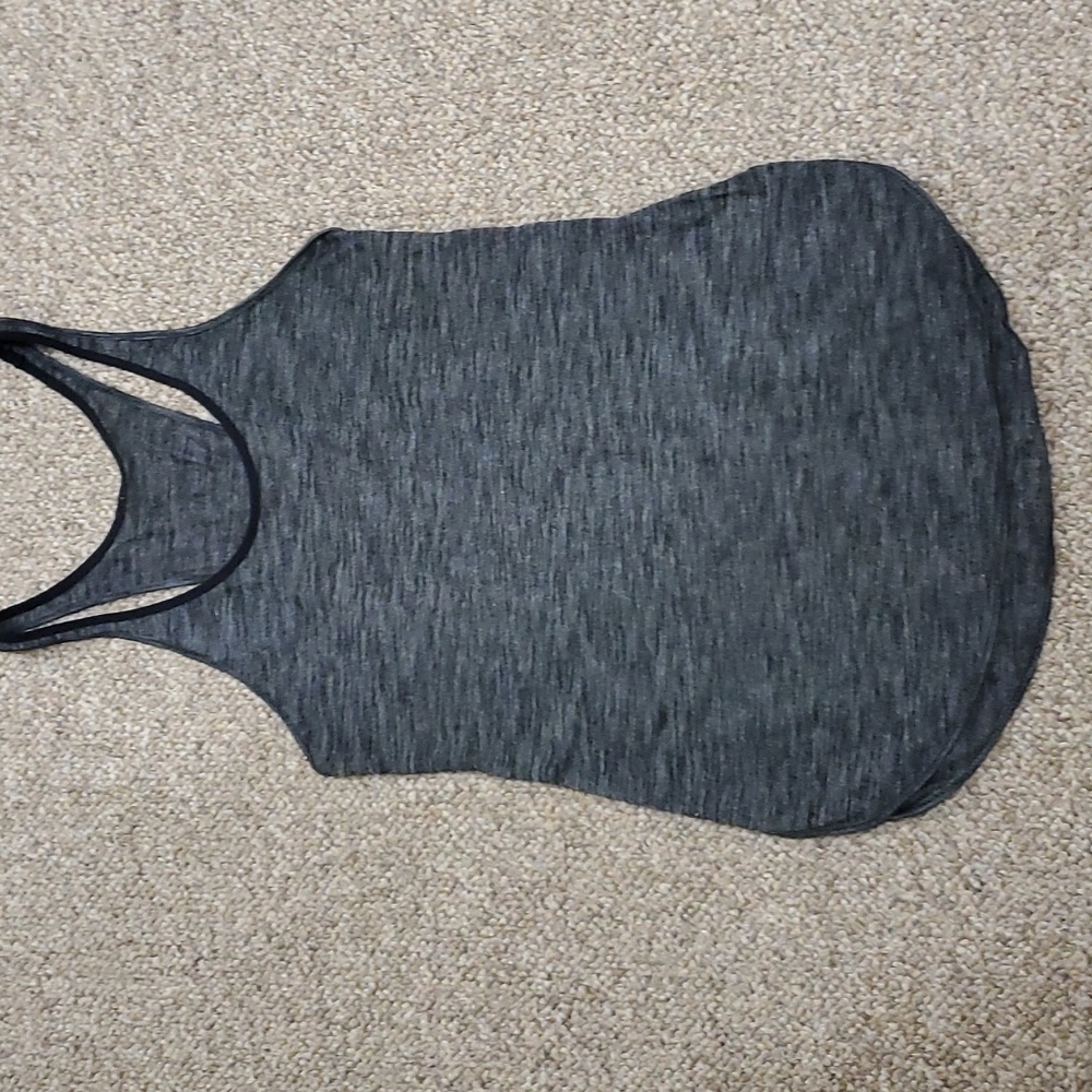Lululemon Athletic Workout Top *Read*